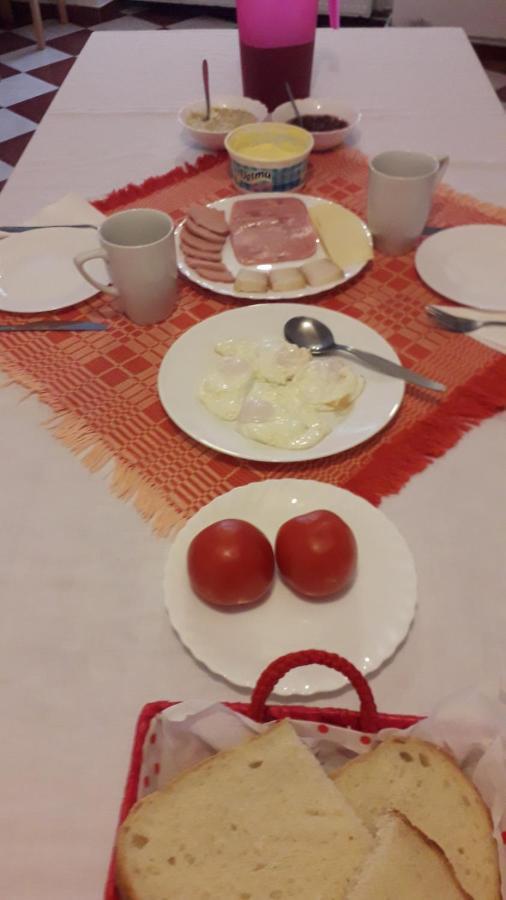 Apartment Pensiunea Shalom *