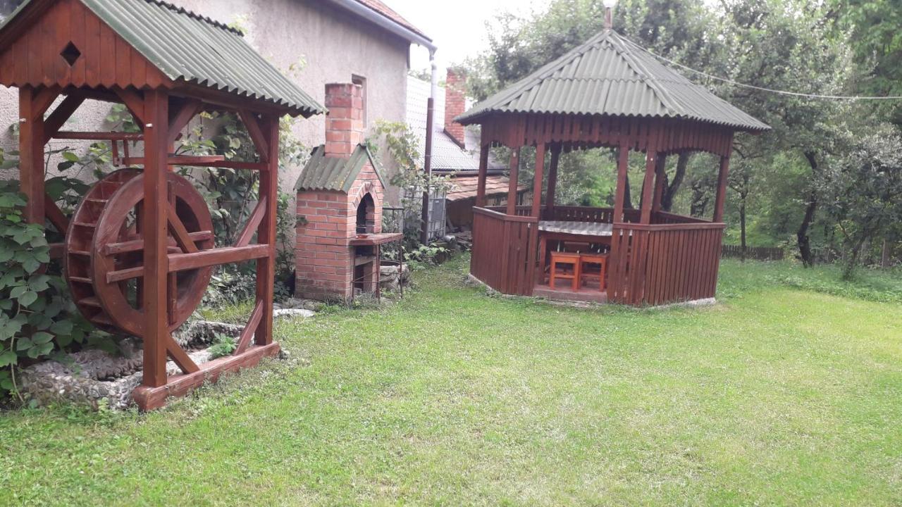 Apartment Pensiunea Shalom