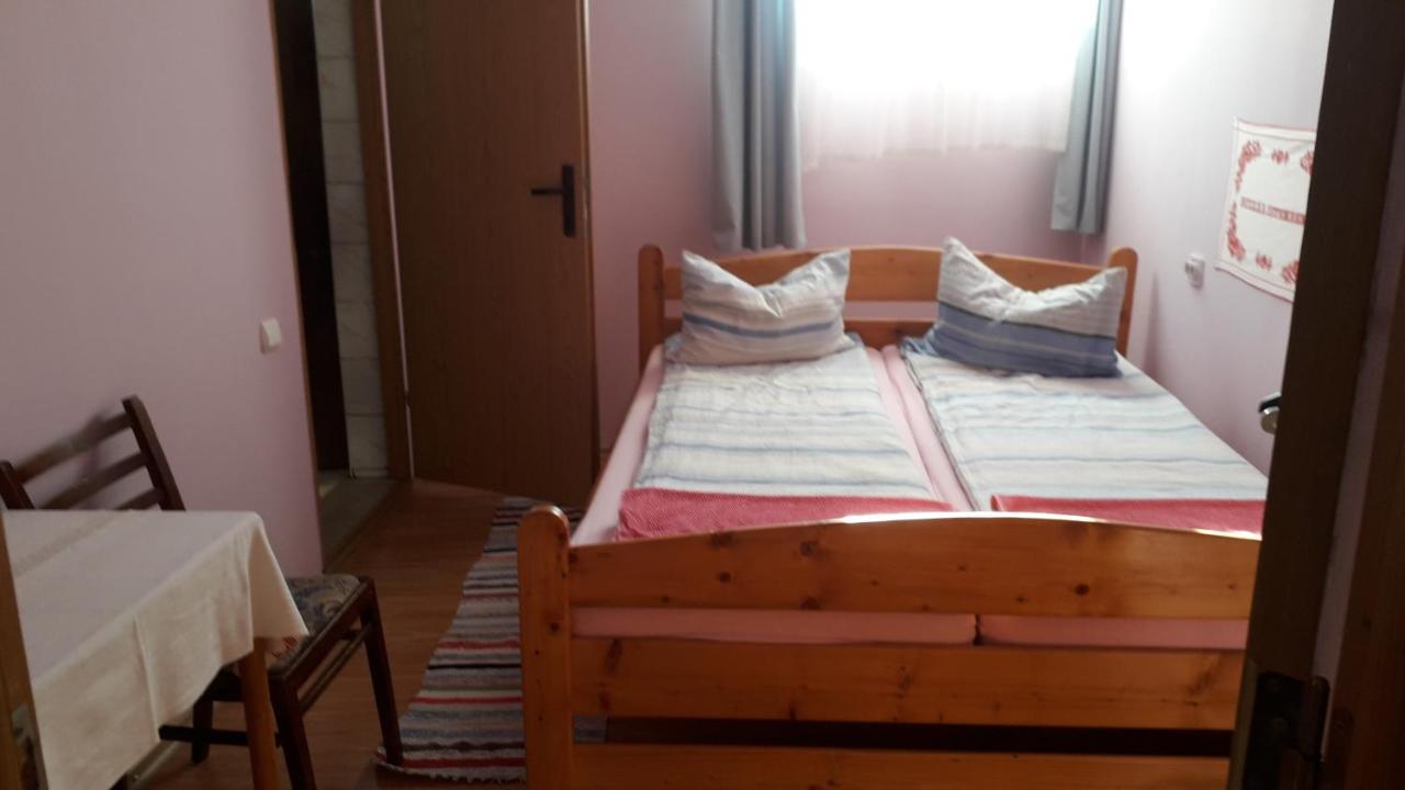 Pensiunea Shalom Apartment *
